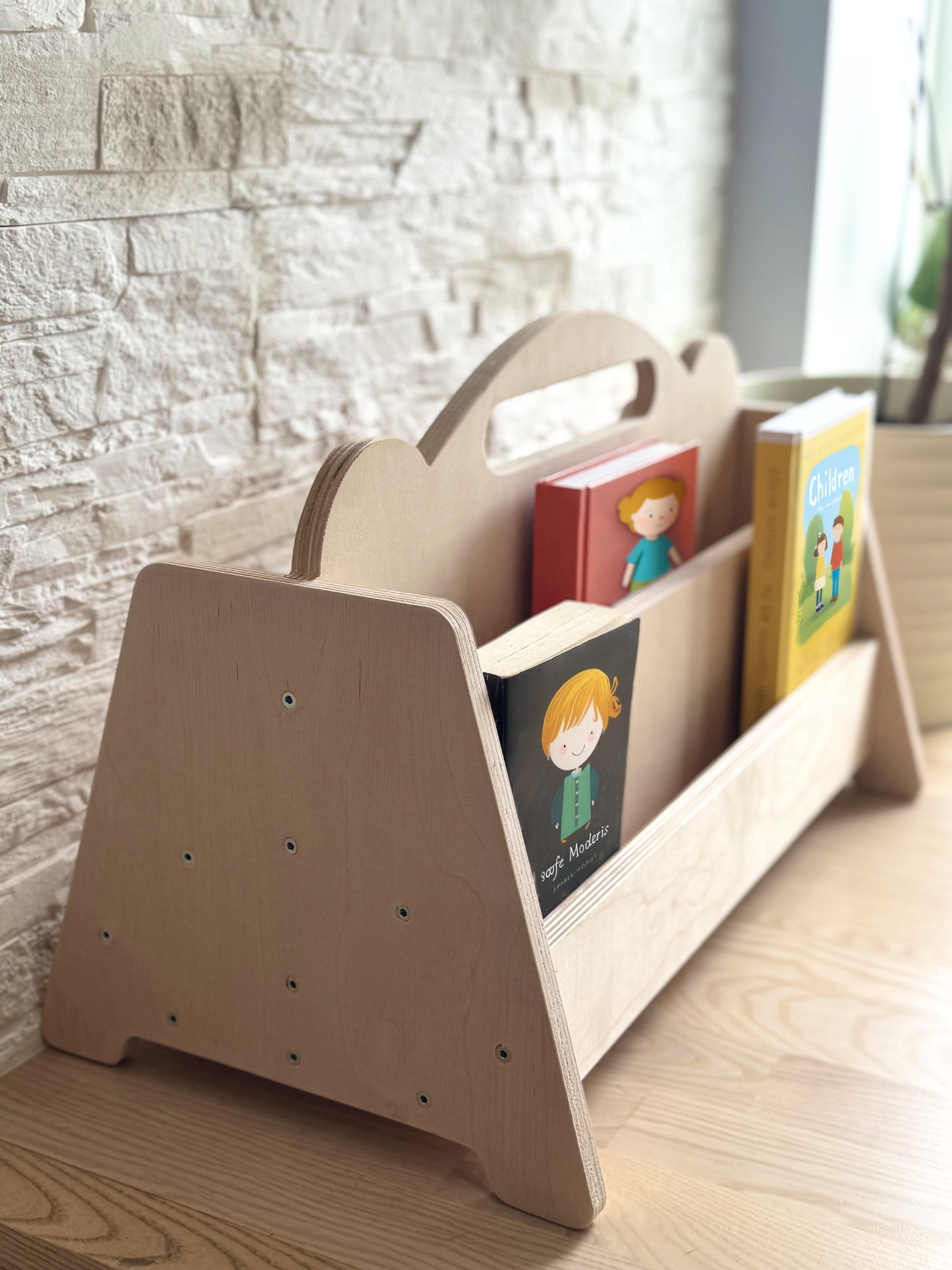 Seravellea™Double Side Montessori Wooden Bookshelf