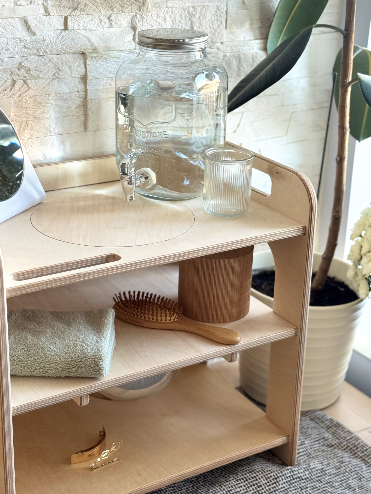 Seravellea™Montessori Wash Station with Lid