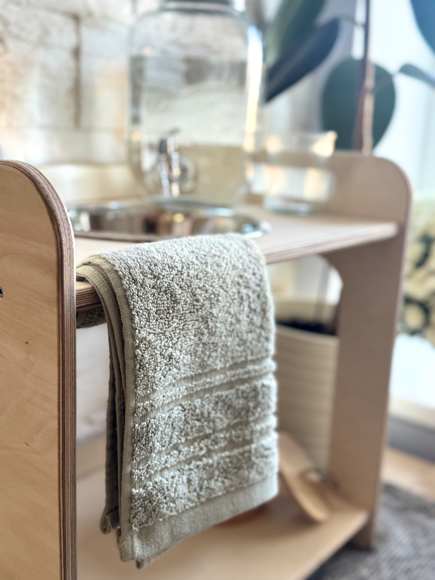 Seravellea™Montessori Open-Bowl Wash Station