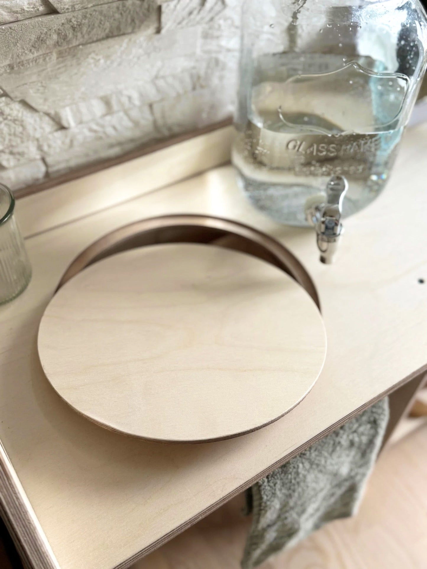 Seravellea™Montessori Wash Station with Lid