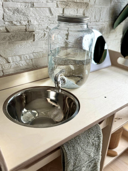 Seravellea™Montessori Wash Station with Lid